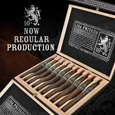LIGA PRIVADA ANIVERSARIO ROBUSTO  (10)