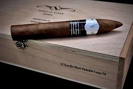 SENCILLO BLACK PIRAMIDE 60 N0 4 (25)