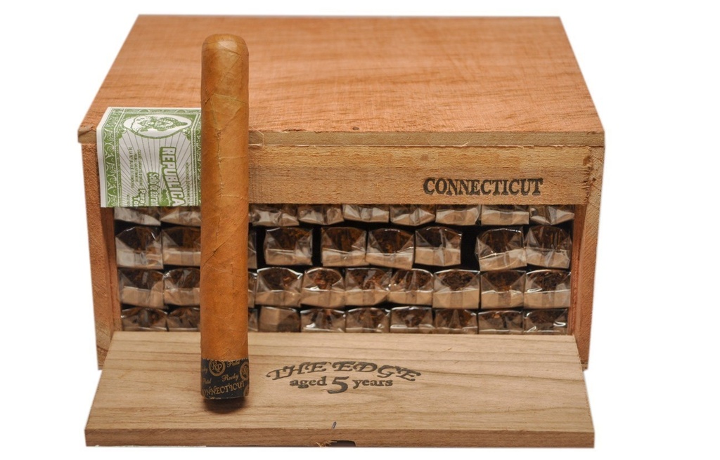RP EDGE CT. ROBUSTO  (50) ROCKY PATEL