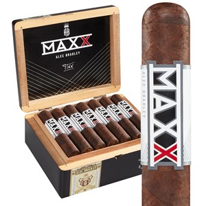 [INTREF000432] ALEC BRADLEY MAXX CULTURE (24)