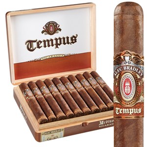 [INTREF000482] ALEC BRADLEY TEMPUS NICARAGUA CHURCHILL (24)
