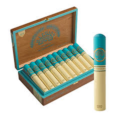 [INTREF004849] H UPMANN BY AJ FERNANDEZ TORO TUBE (54X6)
