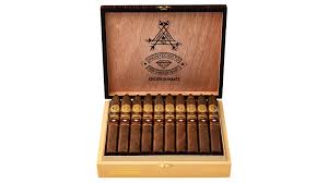 [INTREF006654] MONTE 1935 EDICION DIAMANTE TORO (10)