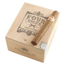 [INTREF003790] CROWNED HEADS FOUR KICKS CORONA GORDA 55/8X46 24