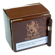 [INTREF005893] LIGA PRIVADA CT STALK-CUT HABANO TINS  (50)