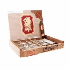 [INTREF010554] UNDERCROWN SUN GROWN FLYING PIG (12)