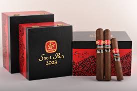 [INTREF003439] EP CARRILLO SHORT RUN 2023 ROBUSTO 5X50  (24)