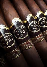 [INTREF005847] LFD CAMEROON LANCERO 38X7 1/2 (20) LA FLOR DOMINICANA