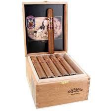 [INTREF011844] MICALLEF MIGDALIA HABANO TORO 6 X 52