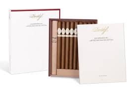 [INTREF012062] DAVIDOFF ANIVERSARIO NO 1 LTD  DBL CORONA (10)